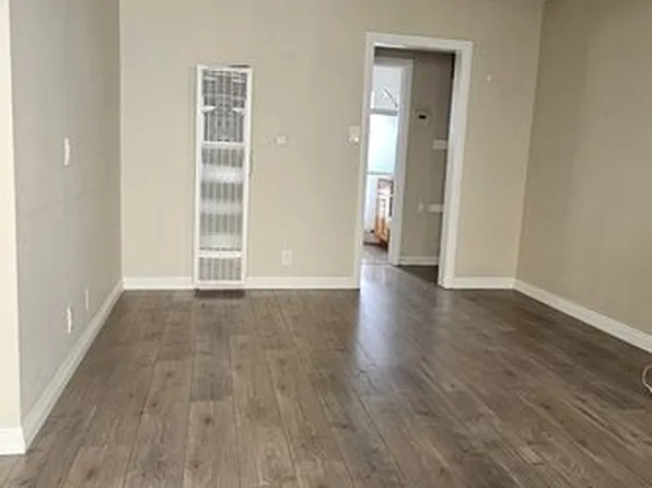 (undisclosed Address), Los Angeles, CA 90006