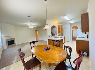 2018 Running Brook Ln, Pearland, TX 77584