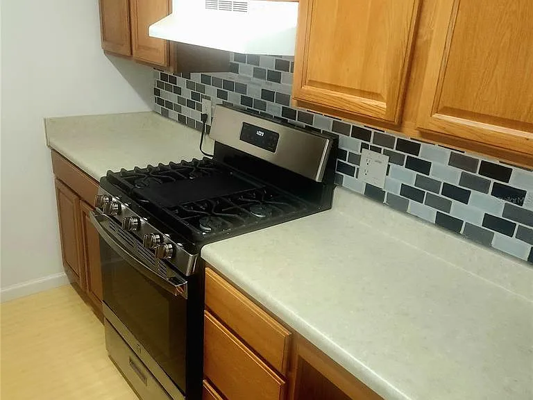 1700 SW 16th Ct #P28 — Photo 6