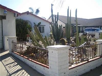 2nd image of 611 Maywood St