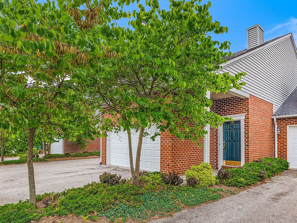 2nd image of 120 Tall Oak Blvd