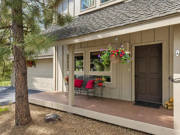 57803 Mount Rainier Ln #10, Bend, OR 97707