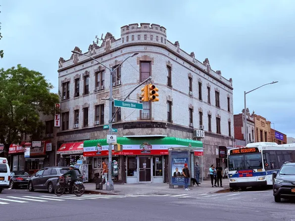 138-19 Queens Blvd, Jamaica, NY 11435