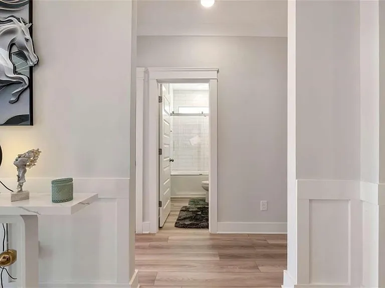 6968 Manchester Dr — Photo 17