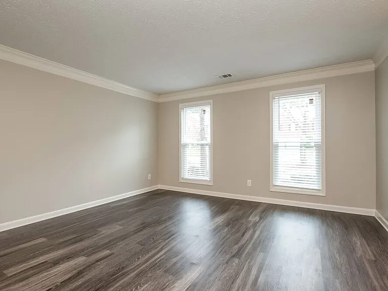 3391 Kittery Dr — Photo 9