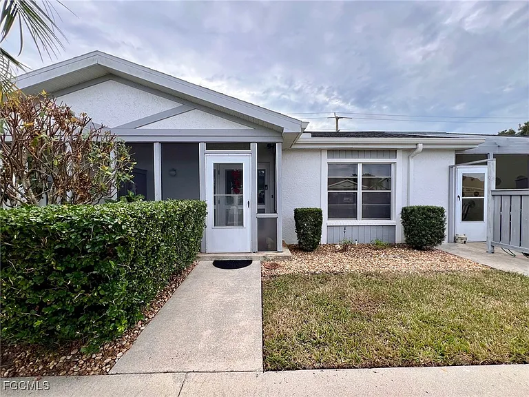 1316 Sandtrap Dr — Photo 3