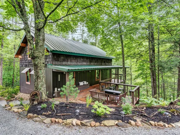 2379 Headrick Lead, Sevierville, TN 37862