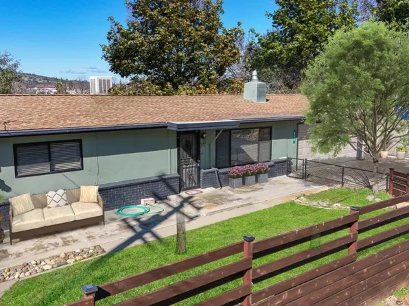 558 Amador Ave, Angels Camp, CA 95222