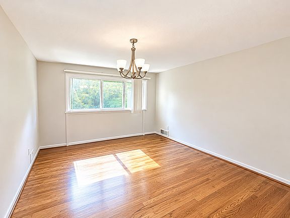 3rd image of 3403 N Hills Rd