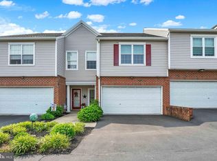 2325 Slater Hill Ln E #39, York, PA 17406