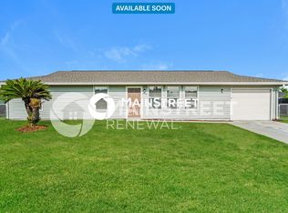 2504 NE 23rd Pl, Cape Coral, FL 33909