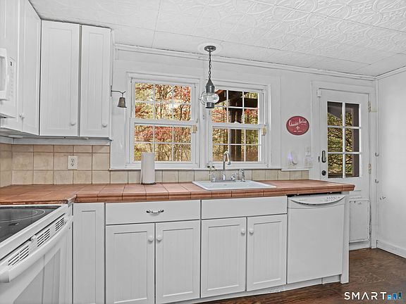 5th image of 1566 Long Ridge Road