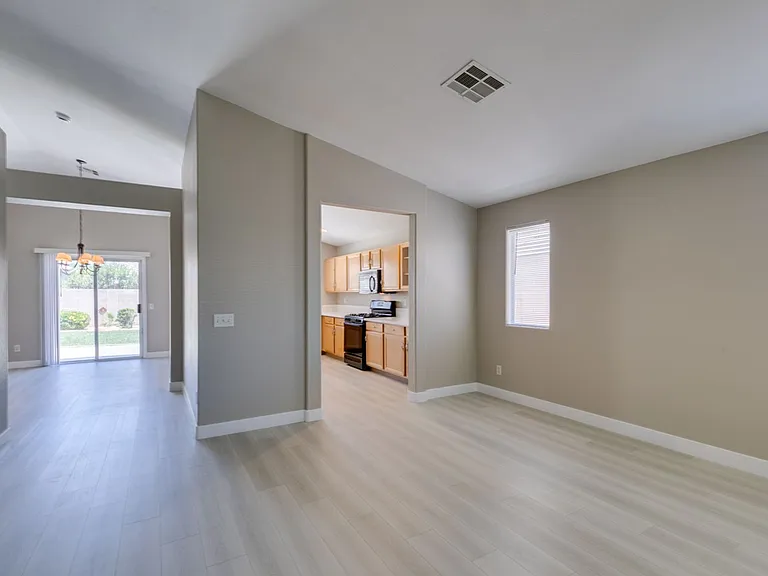 10342 Spider Rock Ave — Photo 28