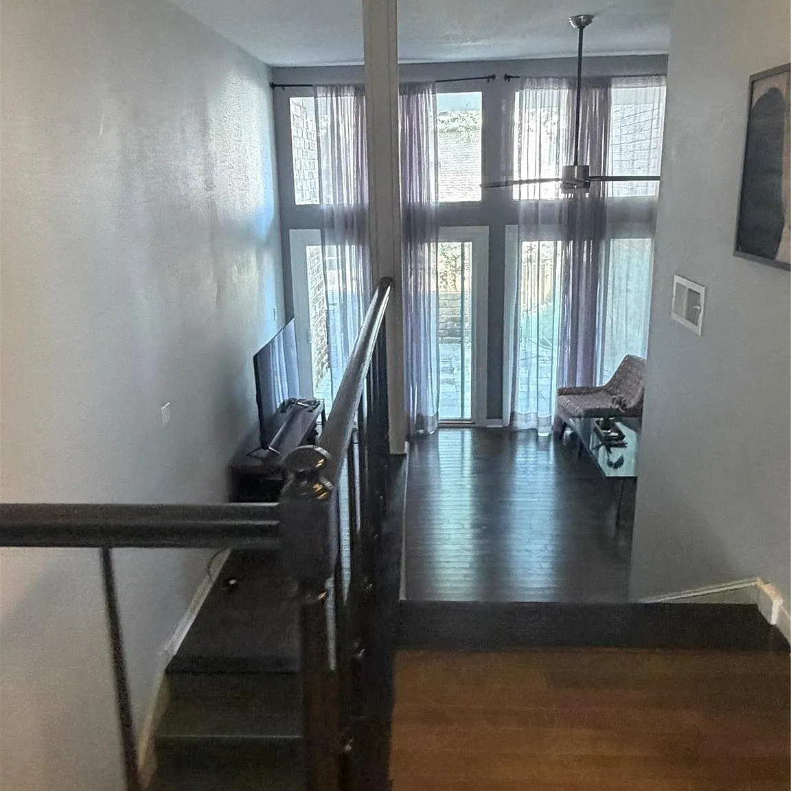2 bed, 2.5 bath, 1136 sqft, $2,000 — Photo 2