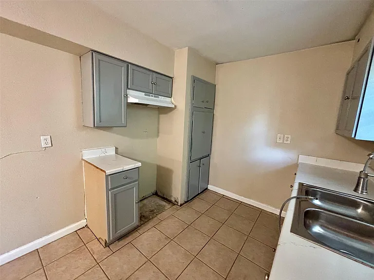 4110 Knotty Oaks Trl — Photo 8