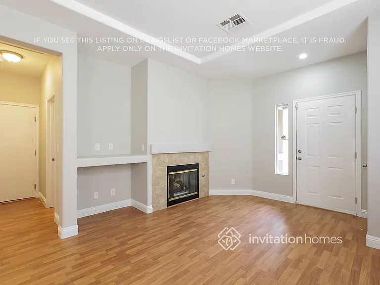 1016 Venetian Hills Ln — Photo 3