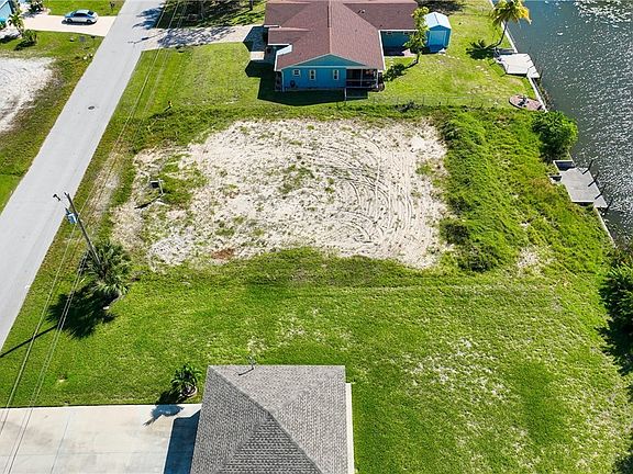 5th image of 24 SW 20th St