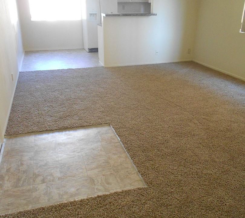 1st image of 11432 Menlo Ave APT 4