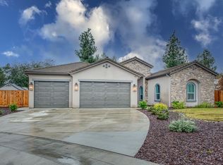 2158 Antonio Ave, Clovis, CA 93611