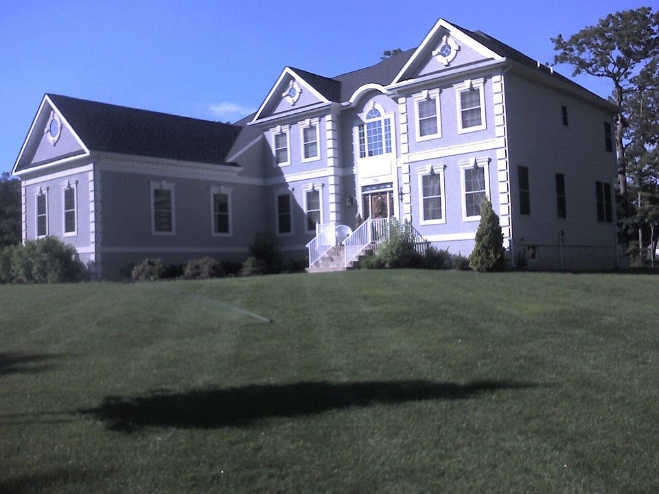 391 S Cooks Bridge Road, Jackson, NJ 08527