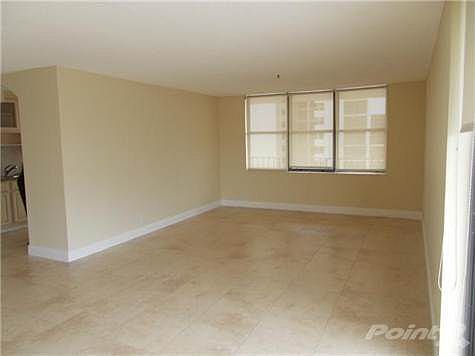3rd image of 18151 NE 31st Ct APT 1602