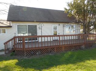 1424 Natalie Dr, Burton, MI 48529