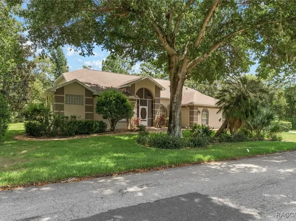11 Portulaca Ct, Homosassa, FL 34446