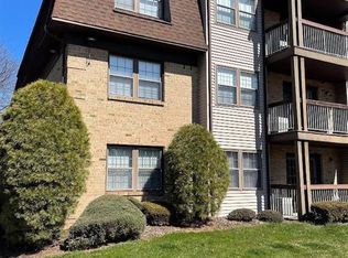 407 Newport Ct, Fords, NJ 08863