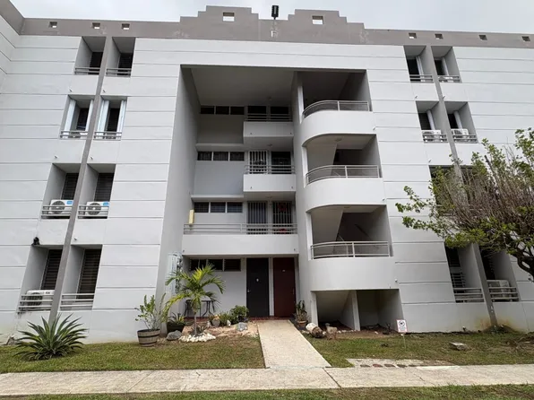 Cond Turabo Clusters, Caguas, PR 00725