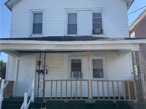 123 Gibson St