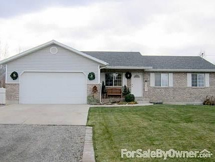 344 East 200 South Santaquin, Utah 84655