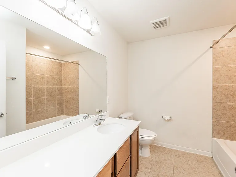 25342 Briscoe Village Dr — Photo 33