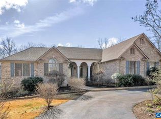 831 Pine Trl, Lovingston, VA 22949