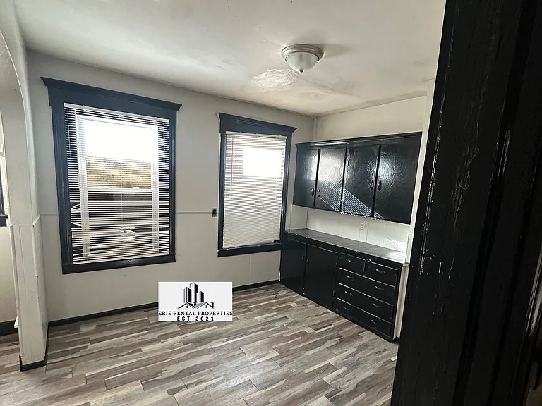 623 Jay St #3 — Photo 7