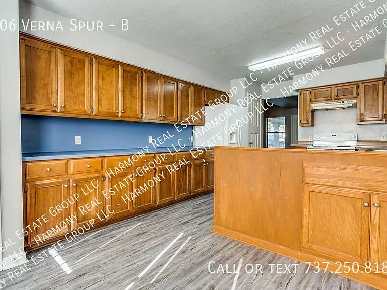106 Verna Spur #B — Photo 12