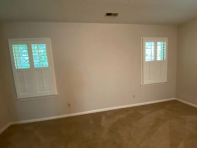 1407 June Rd — Photo 23