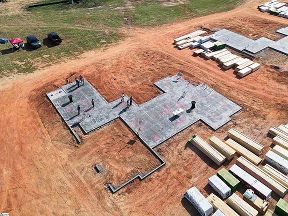 3rd image of 5 Martin Rd