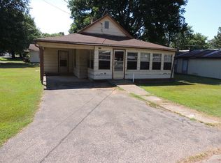 285 N Rice St, Piggott, AR 72454