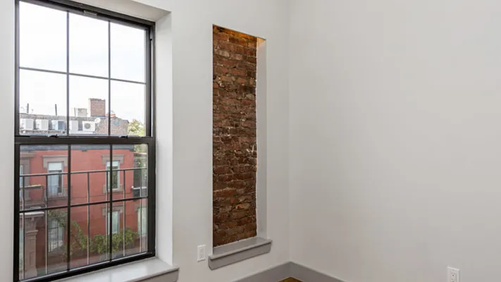 Rented by Nooklyn NYC LLC | media 8