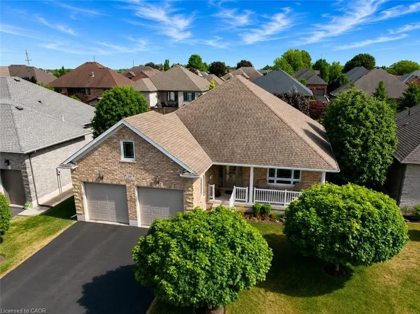 39 Ross Ave N, Norfolk County, ON N3Y 0B2