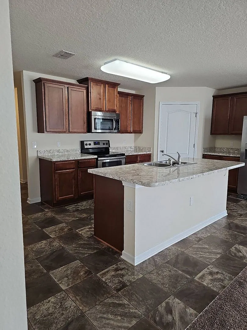 Beautiful 3/2 in Fernandina Beach — Photo 2
