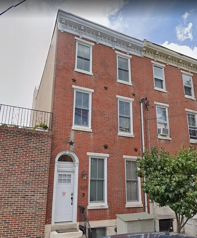 Building Photo - 520 N 15th St #3