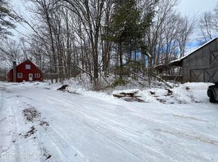 195 Thomas Rd, Whitehall, NY 12887