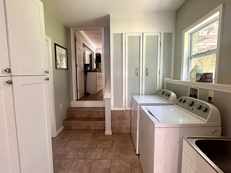 2404 Belt Rd — Photo 3