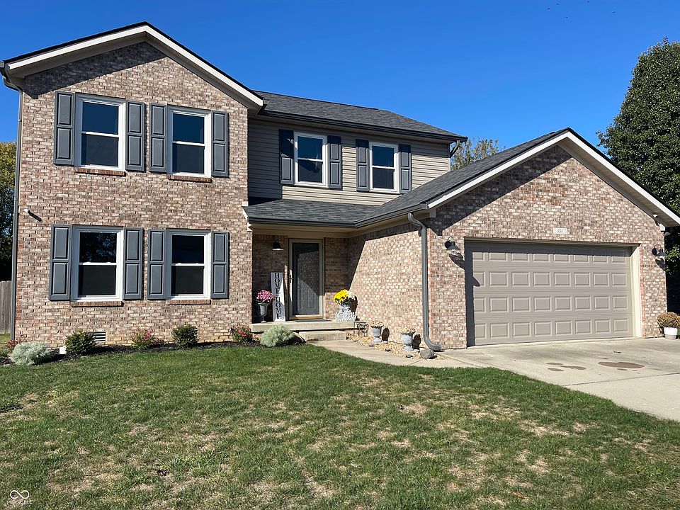 1st image of 454 Founders Dr