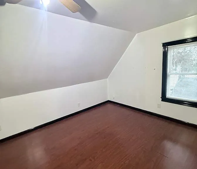 110 Pleasant St #3 — Photo 4