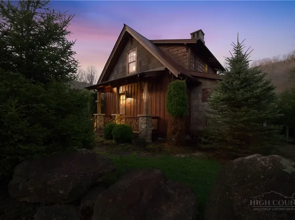 38 Eagle Cottage Lane, Banner Elk, NC 28604