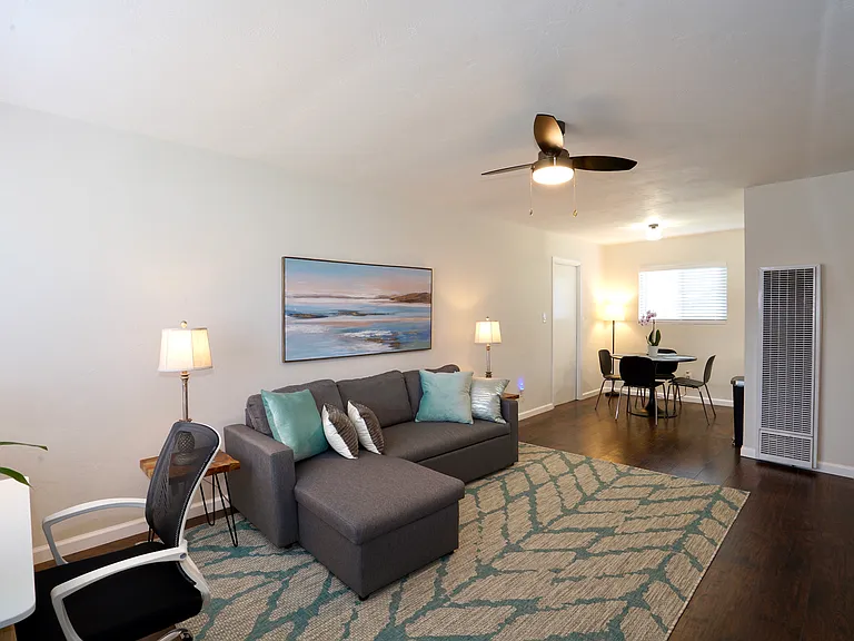 2754 Nye St — Photo 17