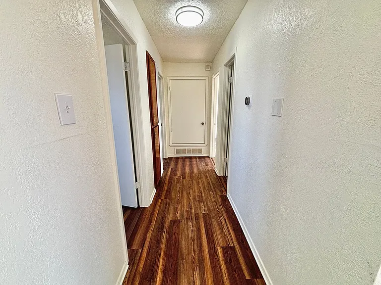 6021 15th St — Photo 12