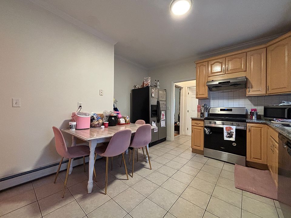 1st image of 20 Darling St #2